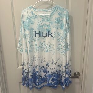 Huk shirt. Size XXL. LIKE NEW